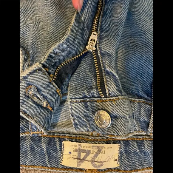 - Free people distressed knee with already edge bottoms
