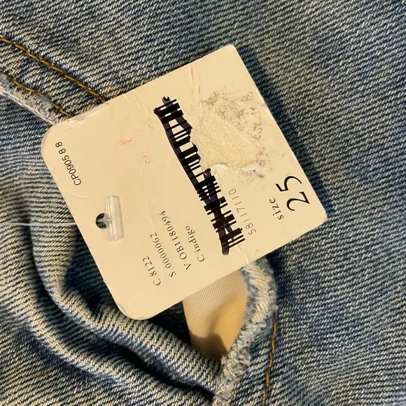 - Free people distressed knee with already edge bottoms
