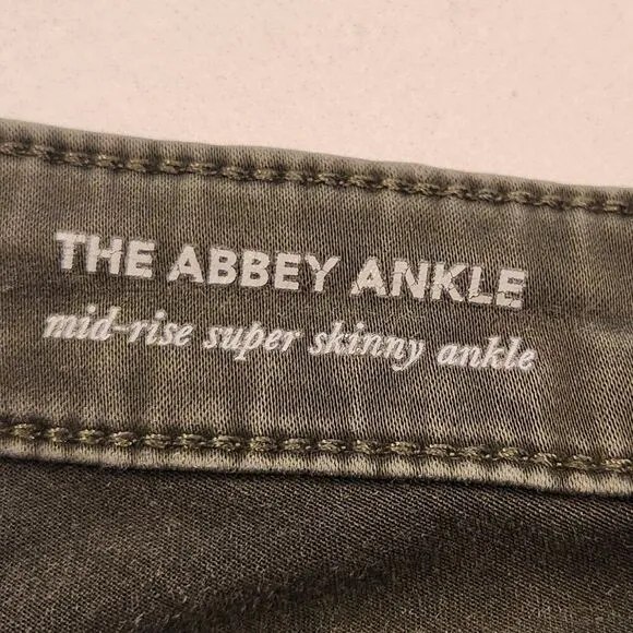 Adriano Goldshmied The Abbey Ankle jeans. Size 28/28