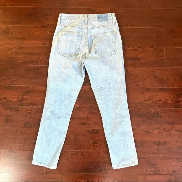 AMO Jeans Chelsea Crop Desire Wash Distressed Size 26 High Rise Revolve