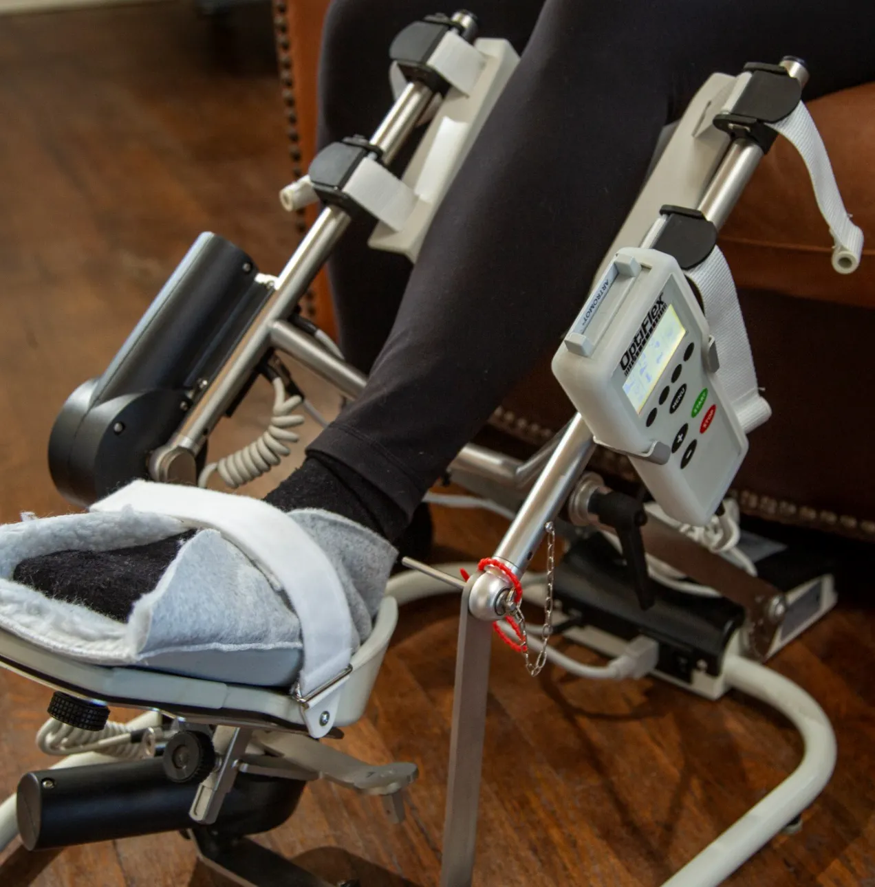 ANKLE CPM MACHINE FOR RENT