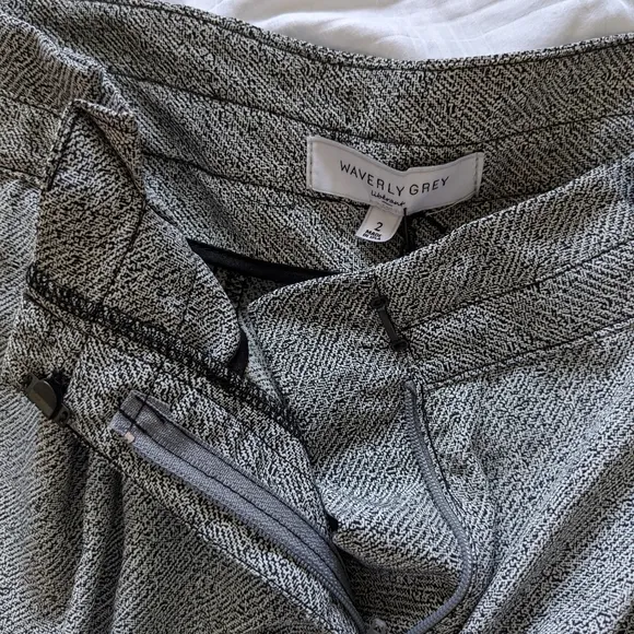 {Anthropologie} NWT Waverly Grey Chelsea Shorts