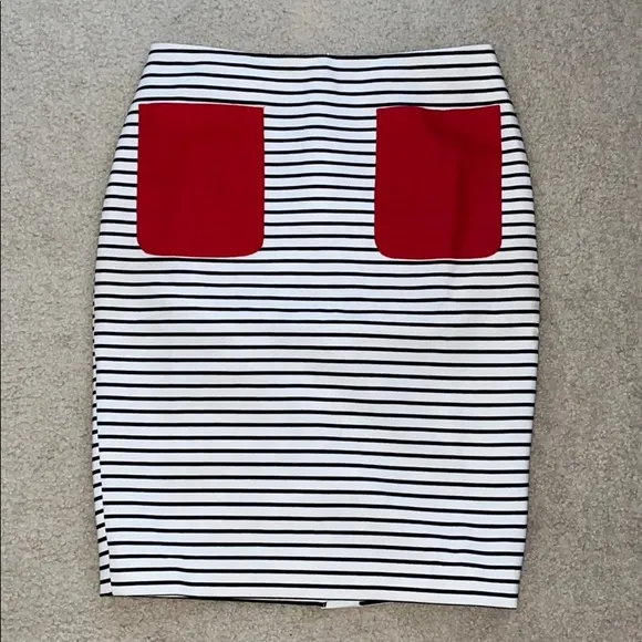 BUNDLE OF 10 BEAUTIFUL MIDI SKIRTS