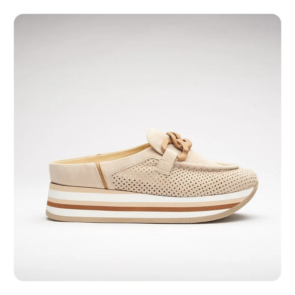 Carlissa Sneaker