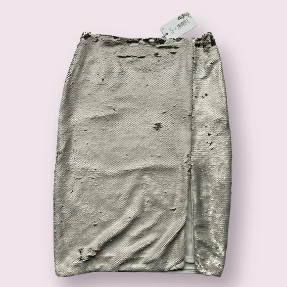 Chelsea &amp; Violet Cream and Gold Flip Sequin Midi Skirt