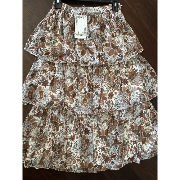 Chelsea &amp; Violet skirt Baroque paisley print A-Line Tiered Ruffled skirt size XS