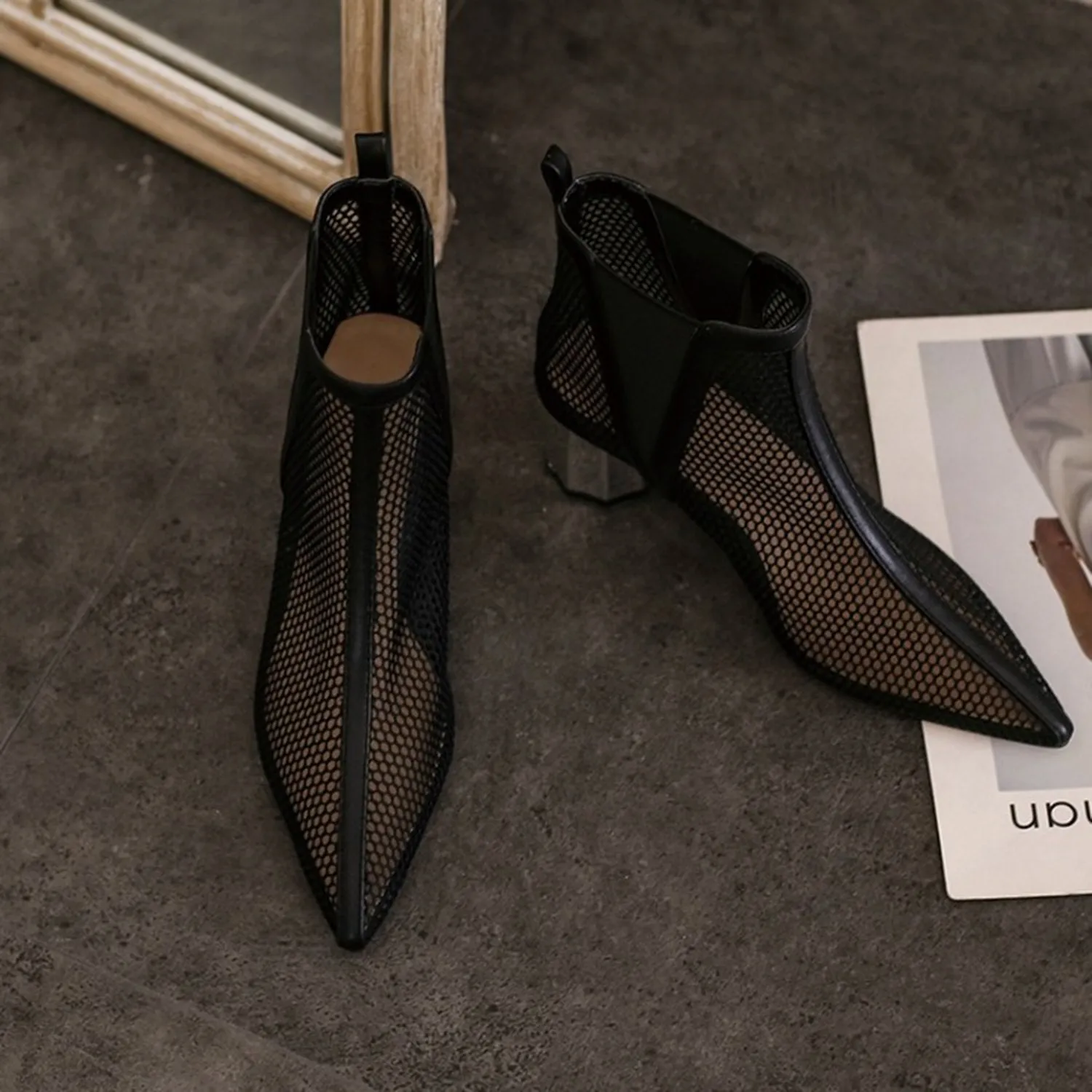 (Clean Up - US 6.5) Pointed Hollow Mesh Thick Heels Boots