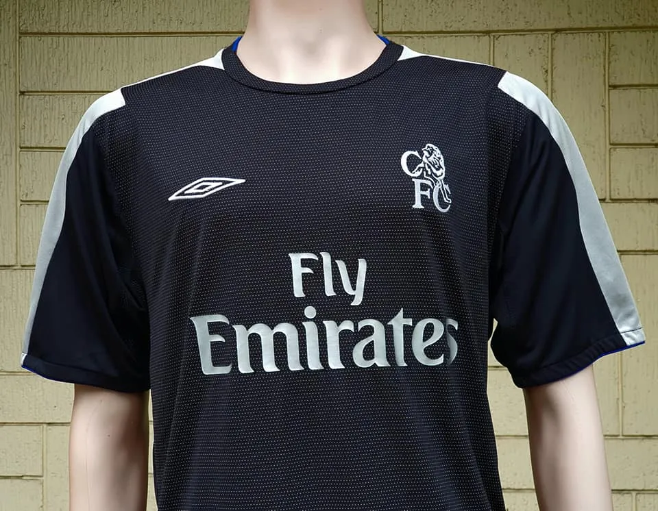ENGLISH PREMIER CHELSEA 2004-05 PREMIER LEAGUE & LEAGUE CUP CHAMPION JERSEY AUTHENTIC UMBRO AWAY SHIRT L   SOLD OUT!!