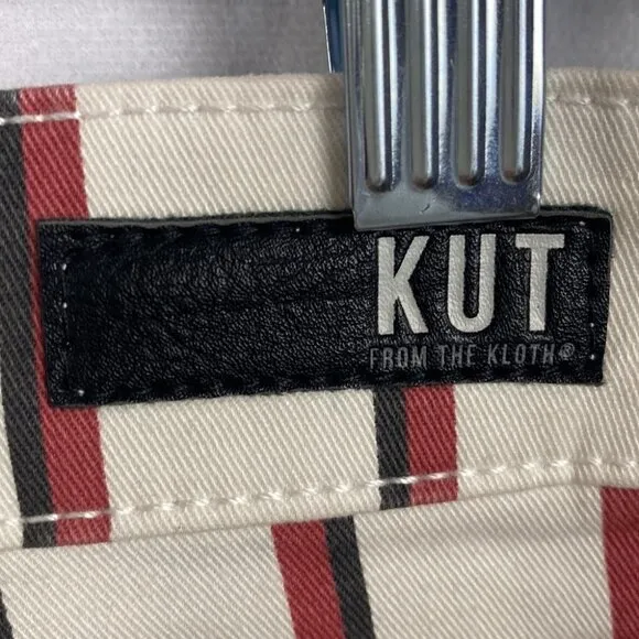 KUT from the Kloth Reese High Rise Ankle Straight Raw Hem Ivory/Right - Size 2