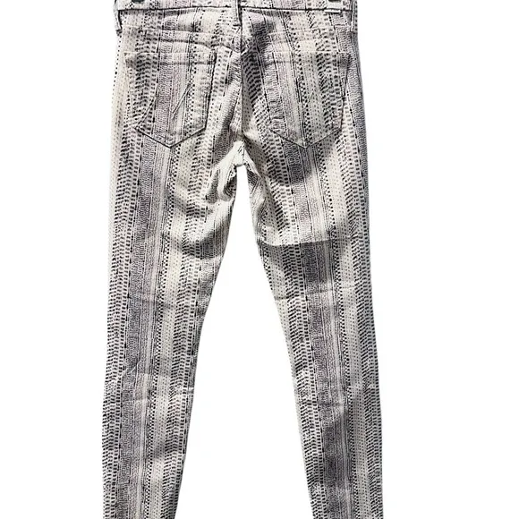 MOTHER Looker Ankle Fray Hem Jeans Women's Size 25 Slipstream USA Casual Stripes