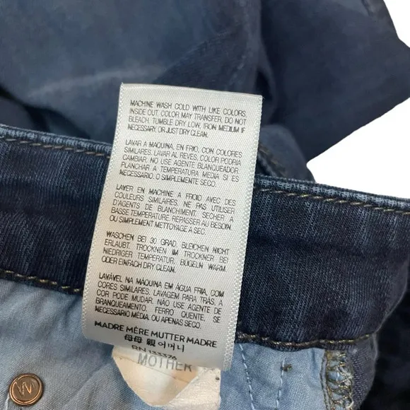 Mother The Looker High Rise Jeans in The Missing Hour Dark Wash Size 27