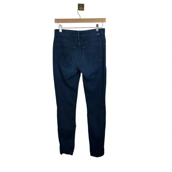 Mother The Looker High Rise Jeans in The Missing Hour Dark Wash Size 27