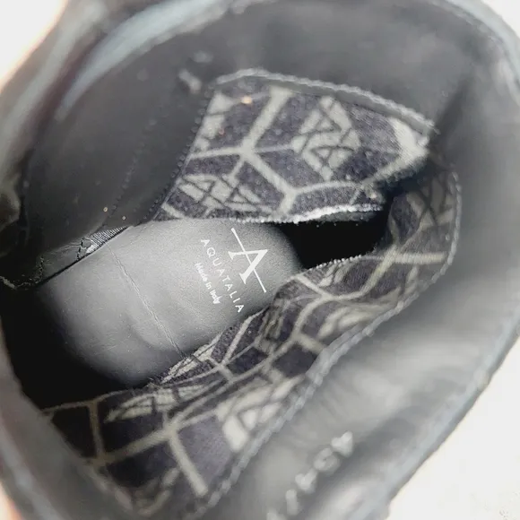 New Aquatalia Reeta Luxe Black Suede Ankle Bootie T590