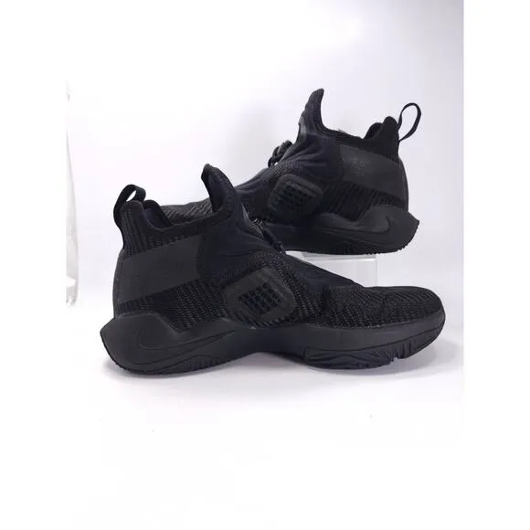 Nike LeBron Soldier 14 Athletic Lace Up Shoe Mens Size 8 CK6024-003 Black