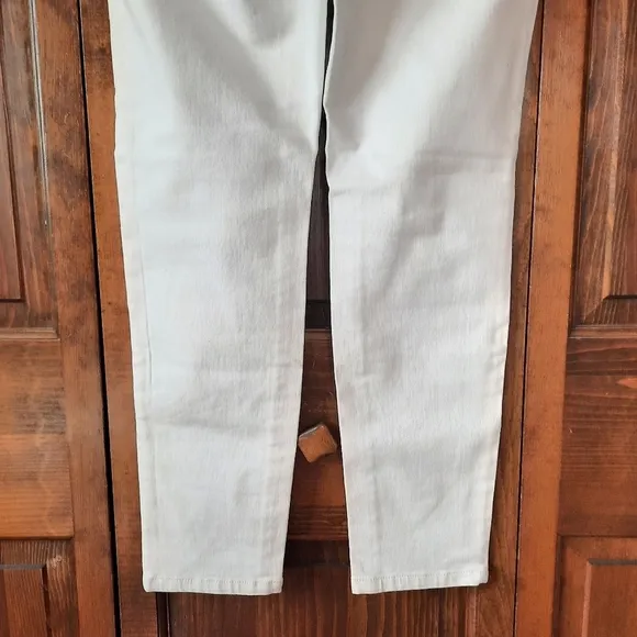 NWT Talbots Petites Signature Slim Ankle white denim jeans size 8P