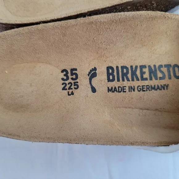 NWT Woman's/Girls Madrid mule Birkenstock sandal size 35.