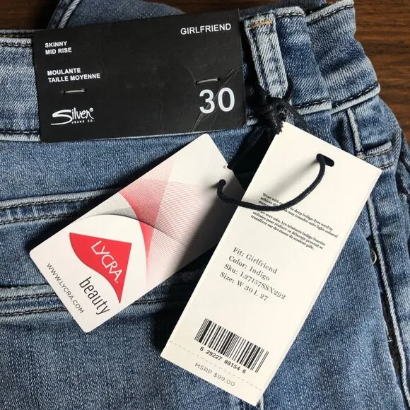 Silver Jeans Size 30W Girlfriend Skinny Mid Rise Blue Raw Hem Ankle Pants NEW