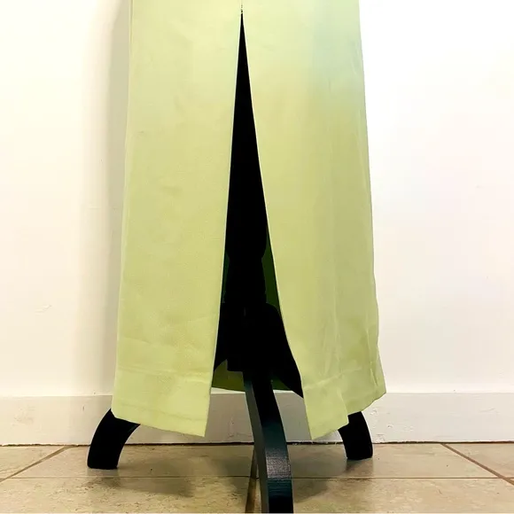 t. carolyn womans size 14 formal green strappy beaded maxi dress