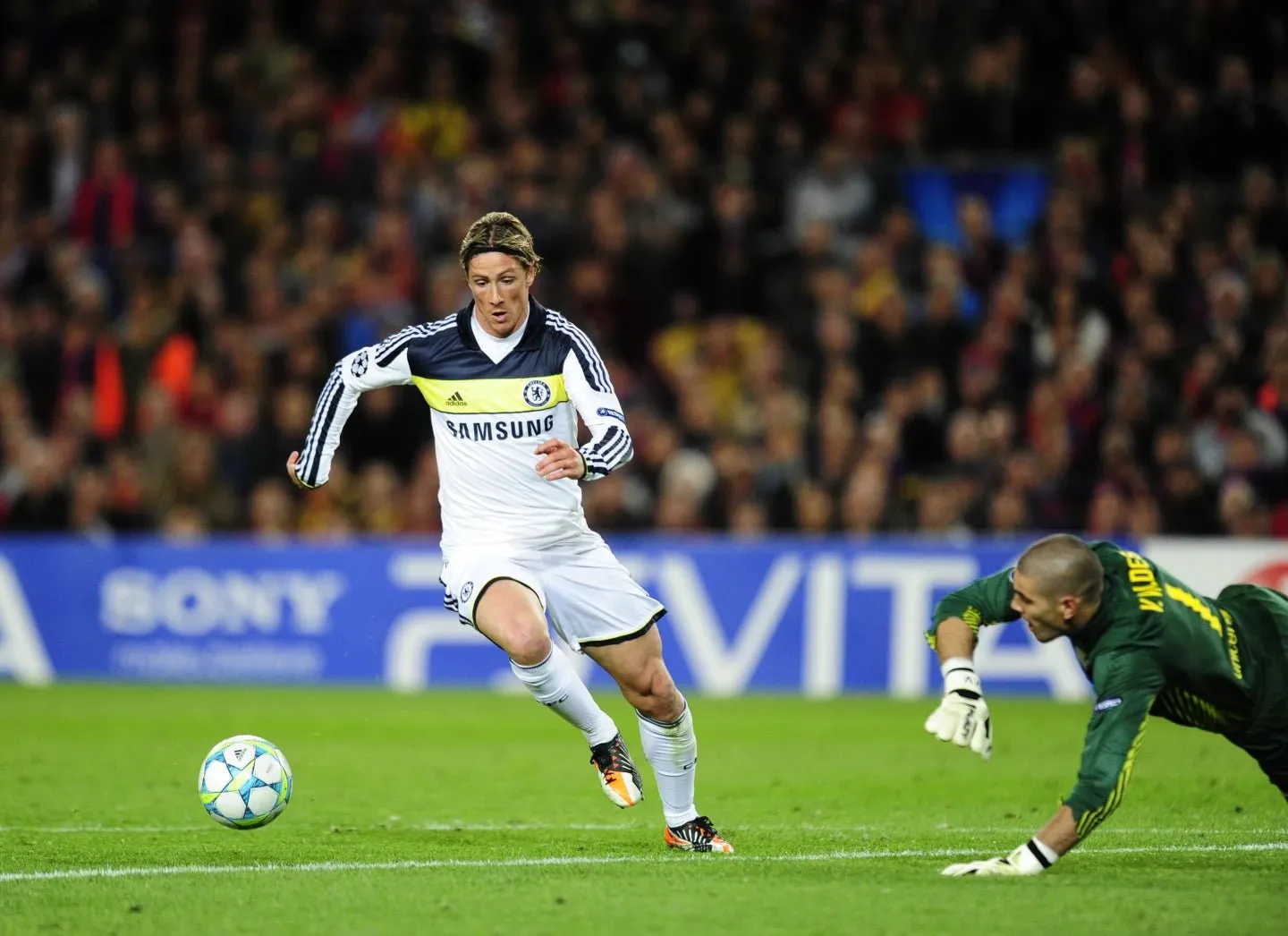 Torres Chelsea DEBUT 2011 2012 Third Soccer Jersey Shirt L SKU# O58740