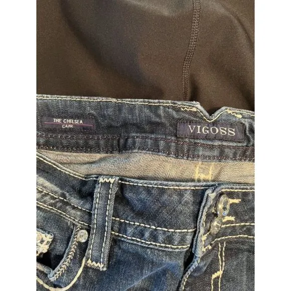 Vigoss The Chelsea Rhinestone Capri Distressed Jeans Size 11/12