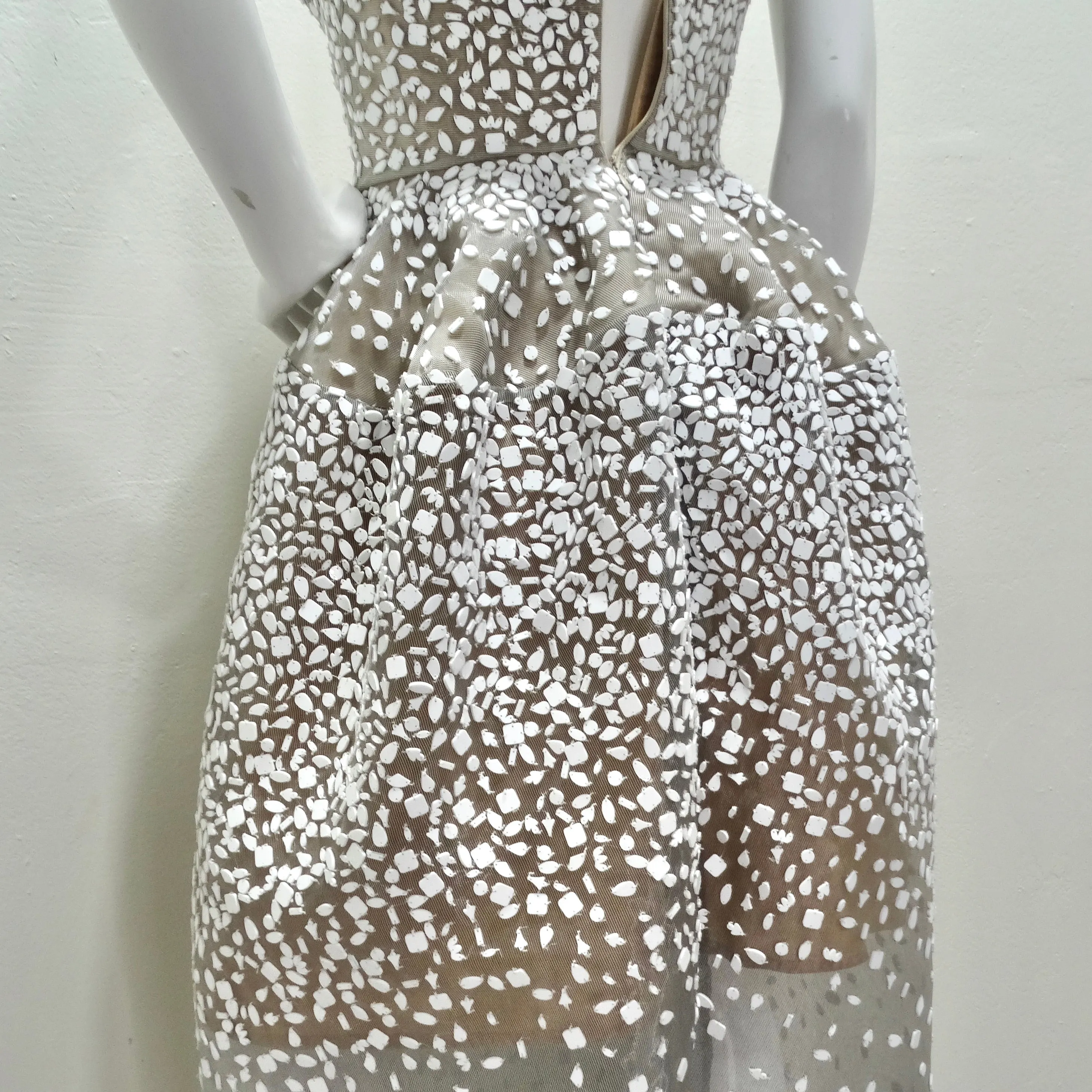 Zac Posen Spring 2017 Strapless Shell Embroidered Dress